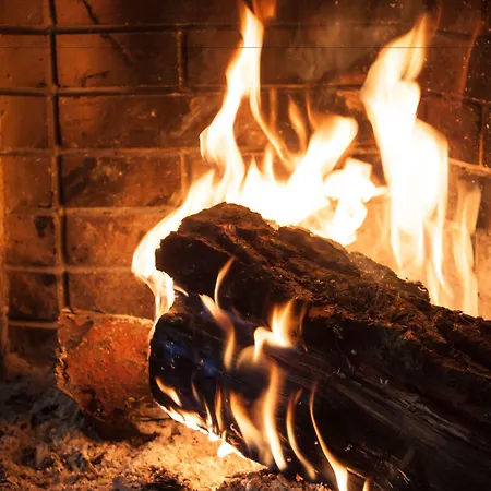 Pythia Art 3* Delphi