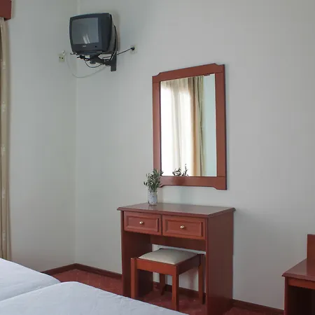 Hotel Pythia Art Delphi